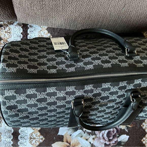 MICHAEL KORS Cooper Silver Hardware Adjustable Strap XL Weekender Duffle Bag NWT - Picture 6 of 14